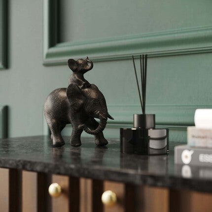 🐘 Olifanten Beeld – Donkerbruin Polyresin Dierenbeeld | 12x8x19cm