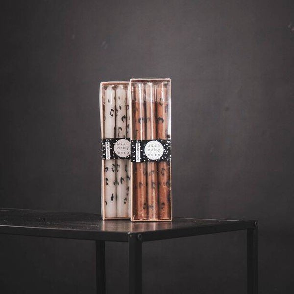 Kaarsen | Panter | Luipaard | Housevitamin | Bruin | Wit | Wax | 25cm | 3stuks