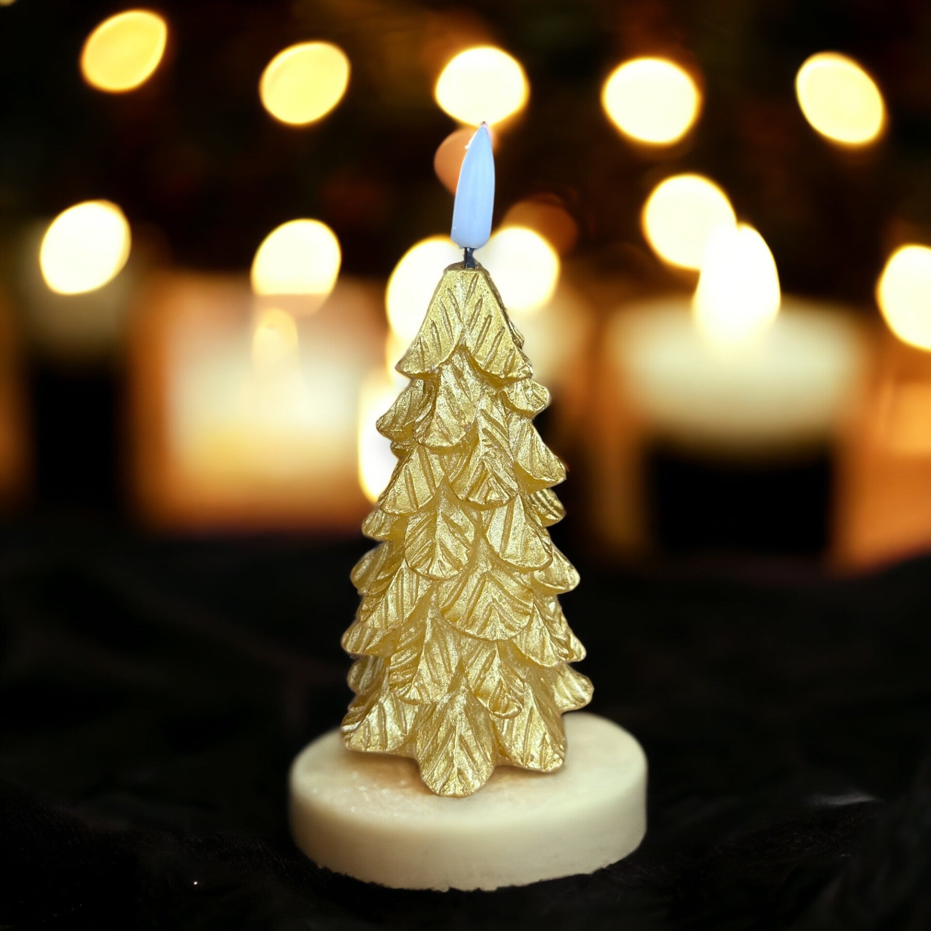 LED kaars | Kerstboom | Goud | Wax | Countryfield | 7x7x14cm