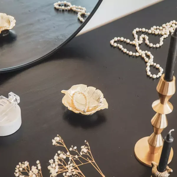 Schaaltje blaadje goud