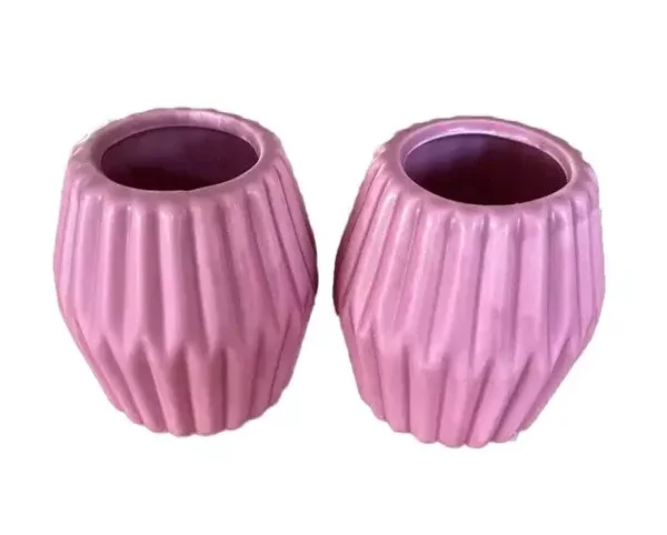 Klein vaasje 'Denuta' in roze