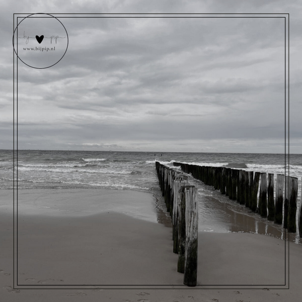wenskaart paalhoofden vanaf strand
