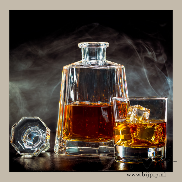 sale Wenskaart Whiskey met glazen