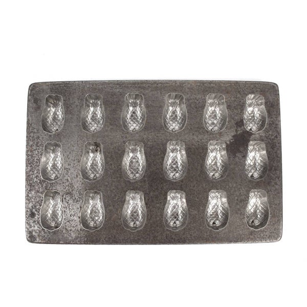 Chocolademal met 18 ananas vormen