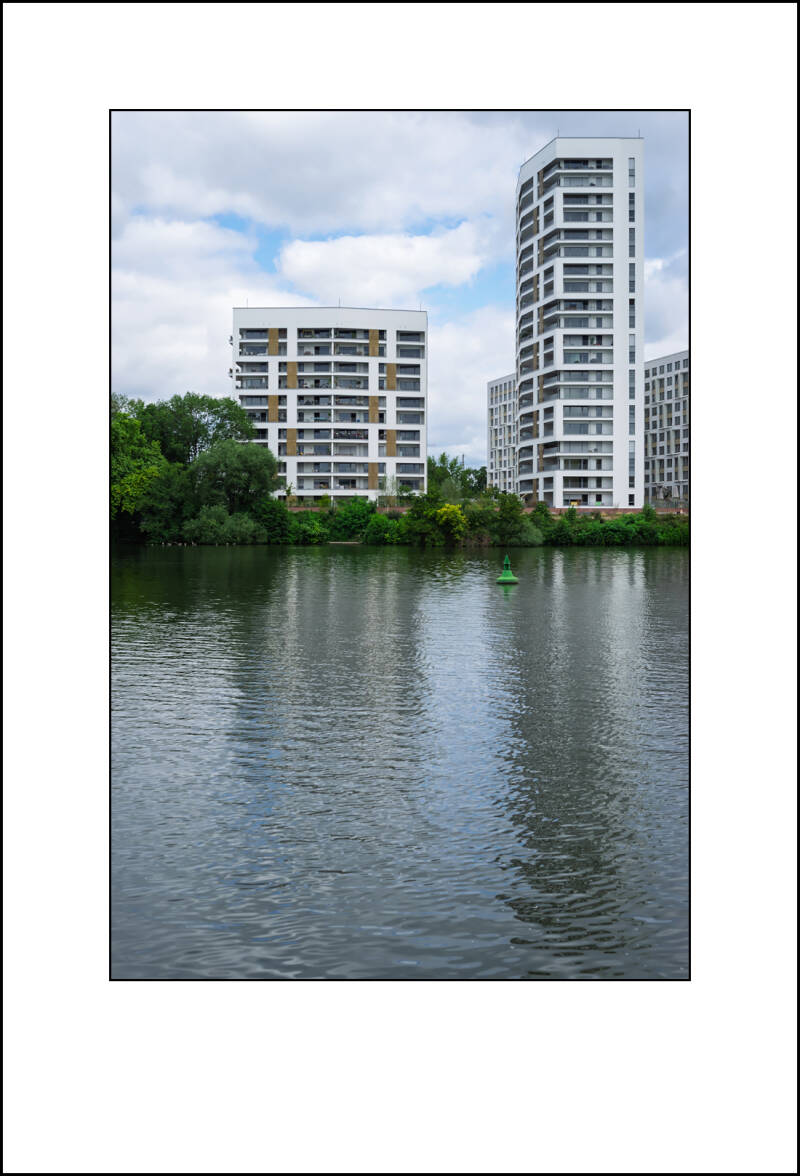 dsc01476f-standard.jpg