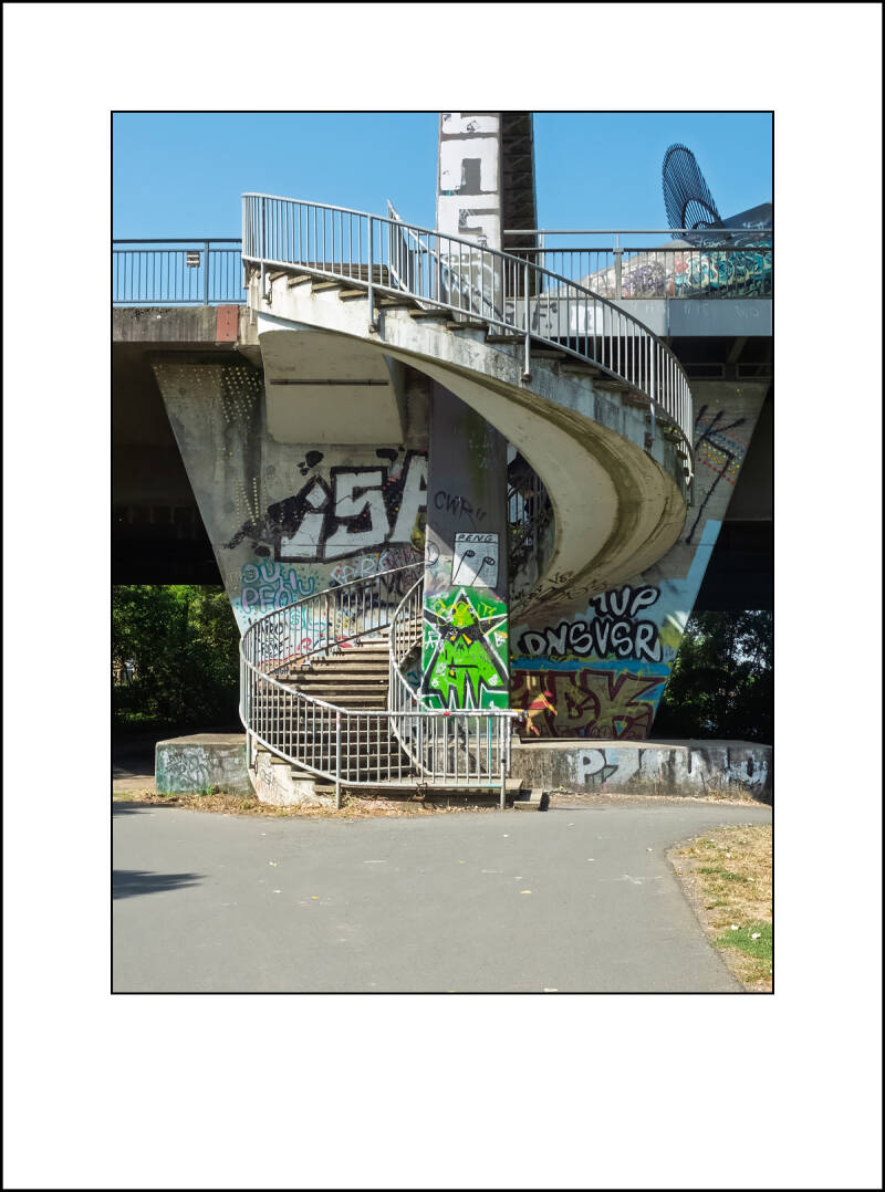 dscf3881f-standard.jpg