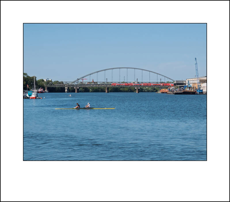 dscf4903f-standard.jpg