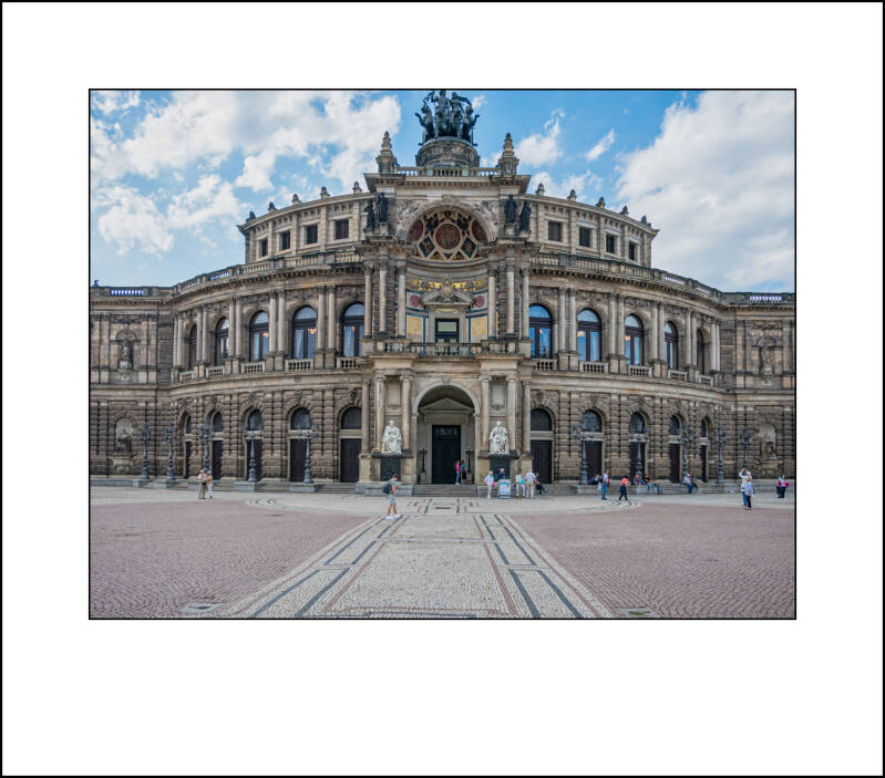 p1130407f-standard.jpg