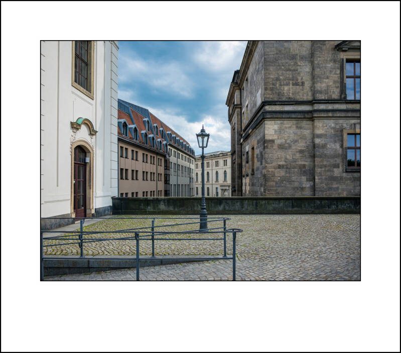 p1130418f-standard.jpg