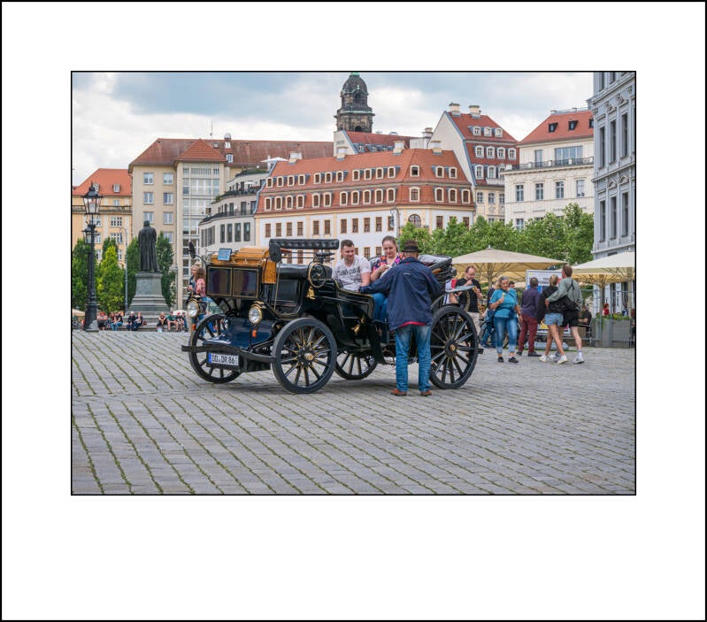 p1240928f-standard.jpg
