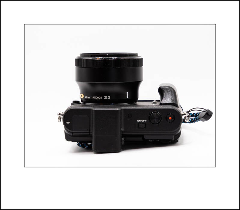 Nikon 1 32 f1.2