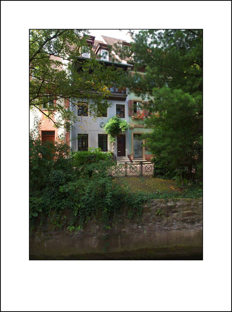 pl098137f-standard.jpg