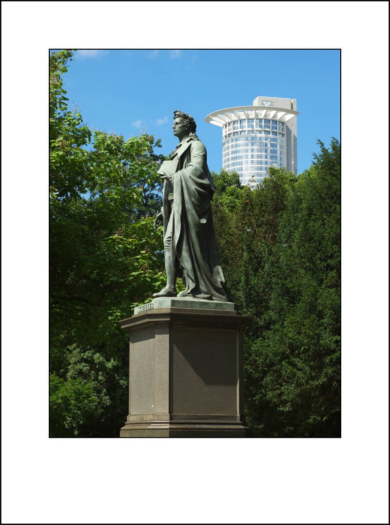 pl125764f-standard-001bzg.jpg