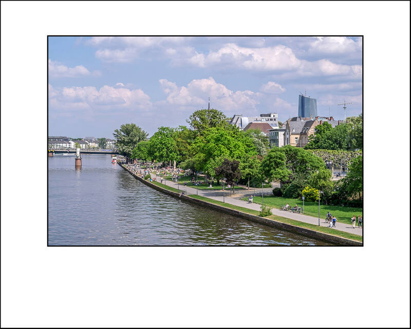 xt110293f-standard-hr7gjt.jpg