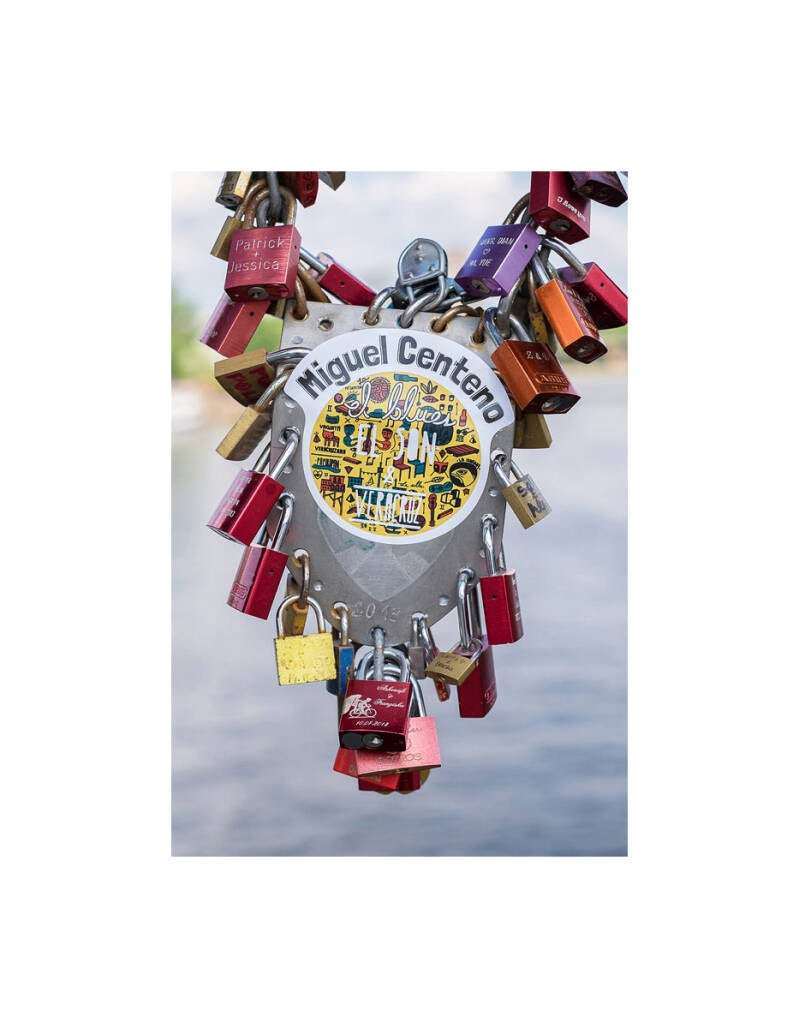 xt110336f-standard-7a6jgn.jpg