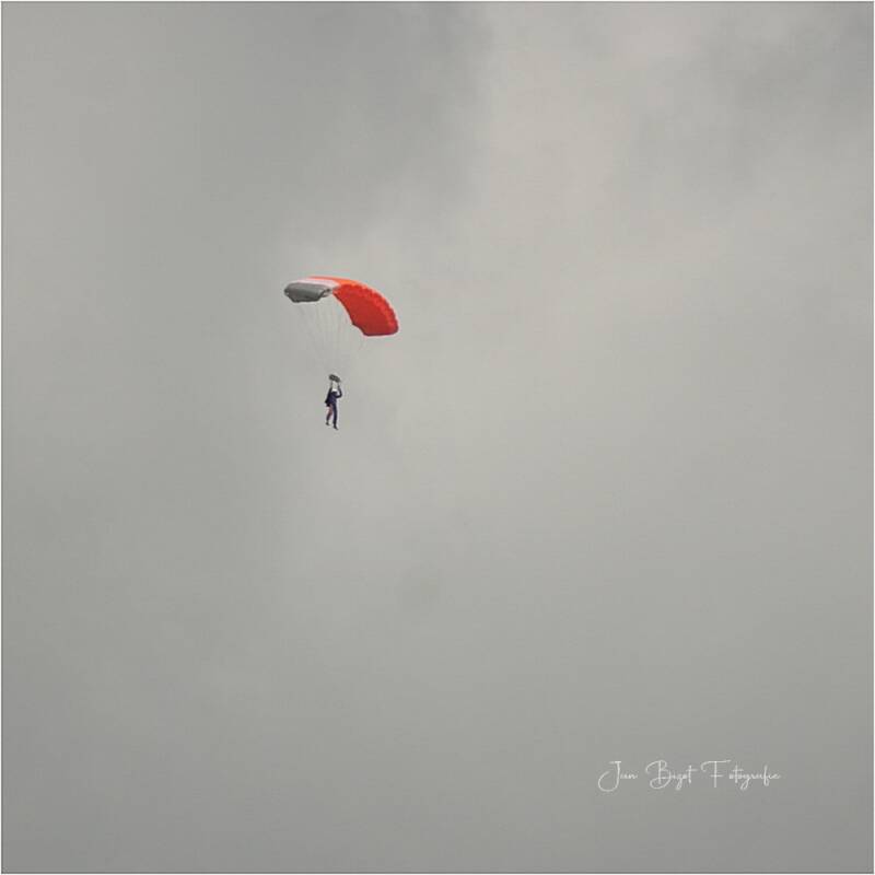parachutist11-6-2025-3-standard.jpg
