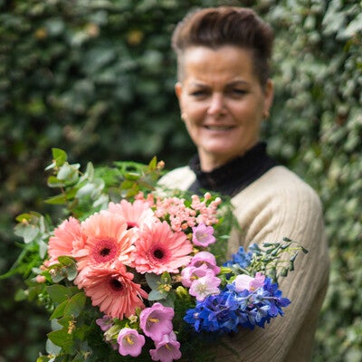 Bloementaart in roze/paars tinten