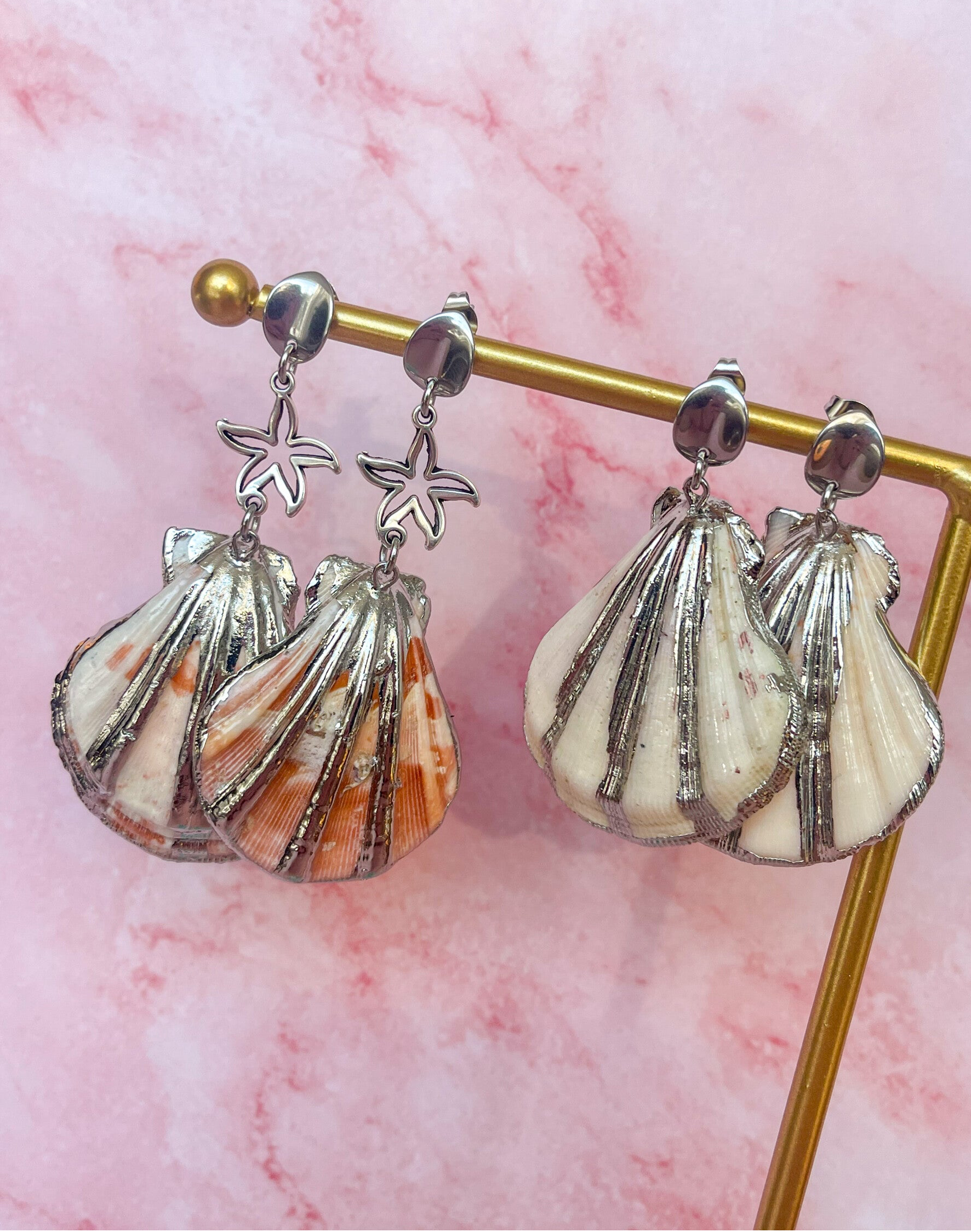 Silver shell oorbellen