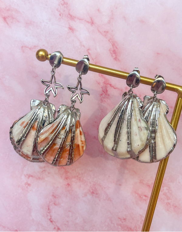 Silver shell oorbellen