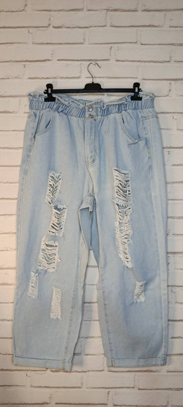 Jeans à trous