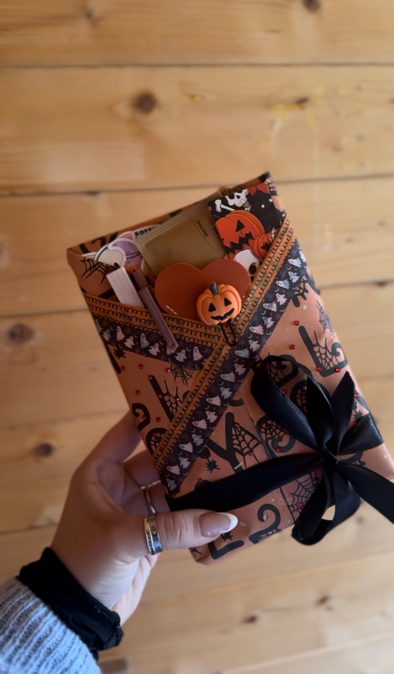 Halloween: Brand New - Blind Date With A Book