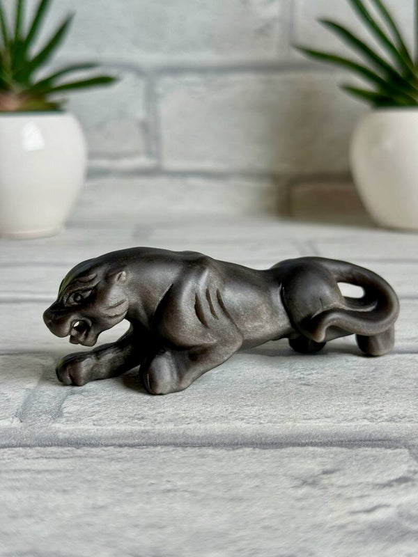 Silver Obsidian Panther Carving ✨