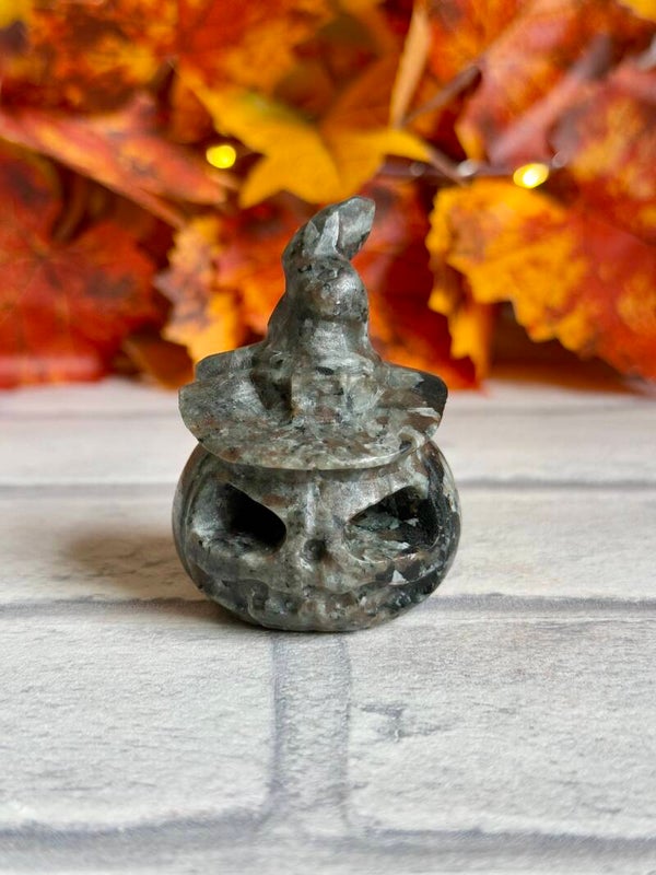 Yooperlite Pumpkin Head Carving ✨