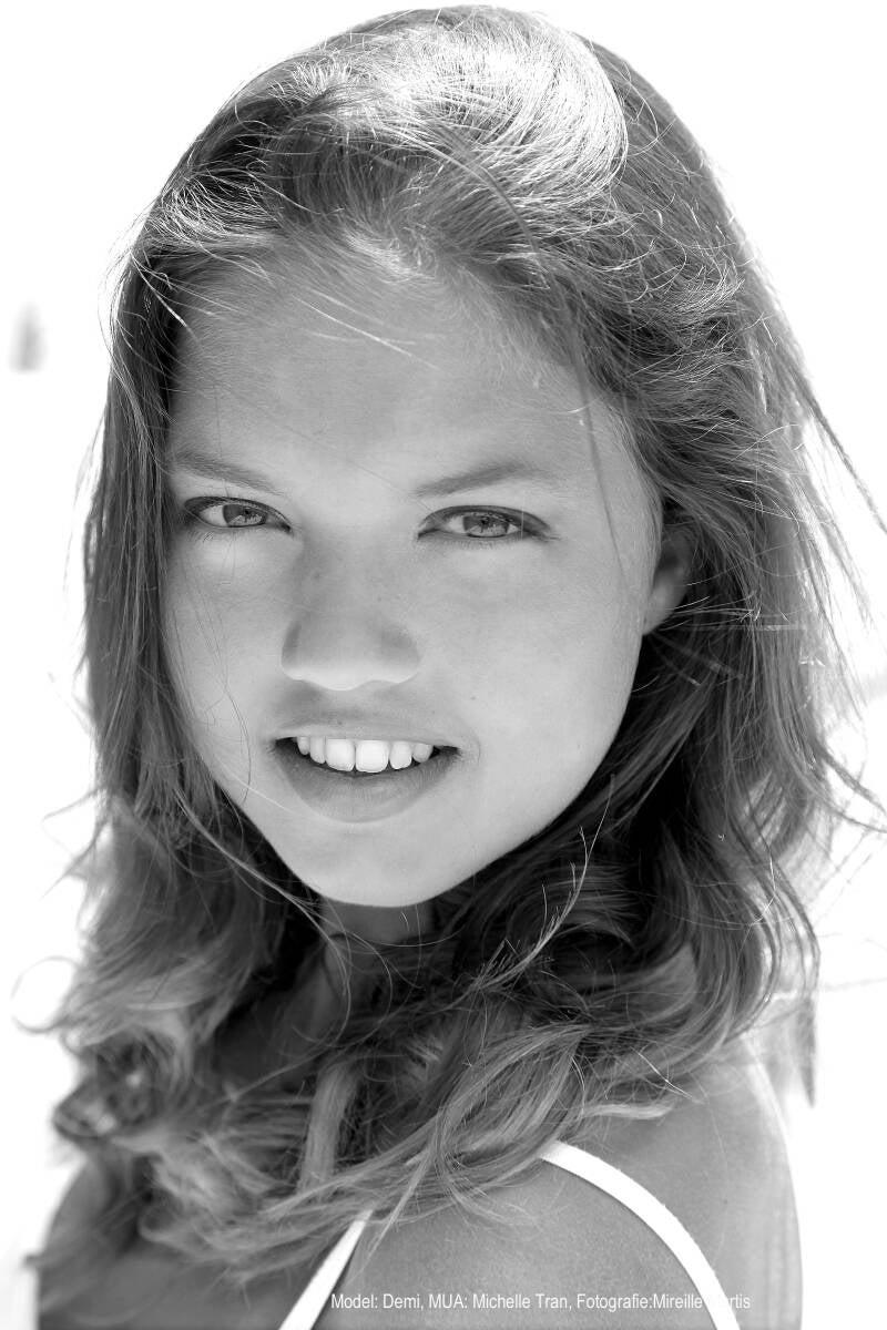 Demi04zwfotografieMireilleMartis.jpg