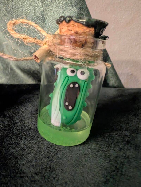 Saures Gürkchen🥒 im Glas