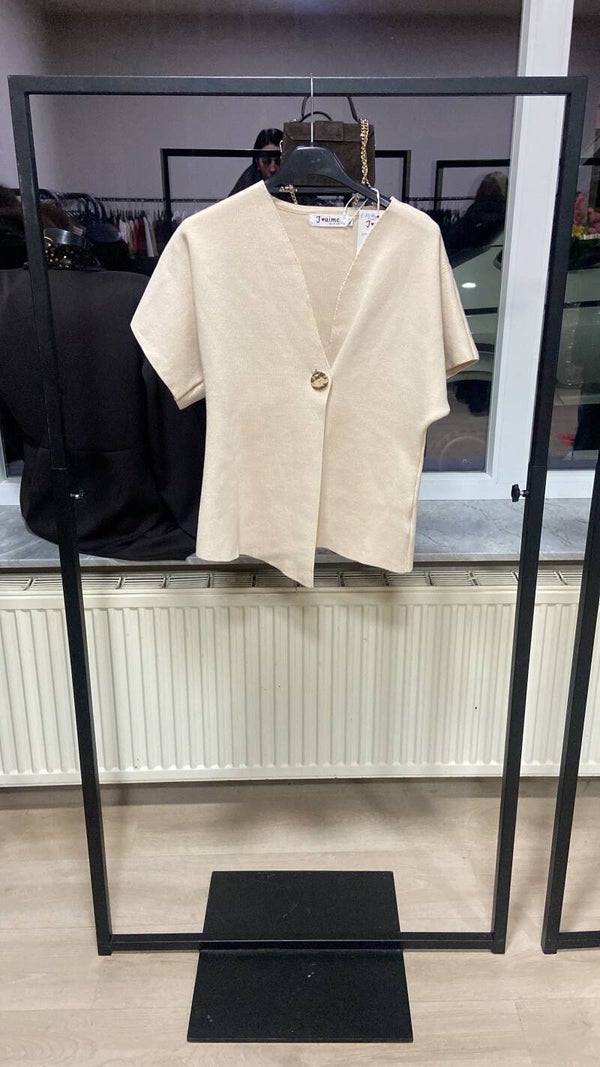 Emmy button top beige