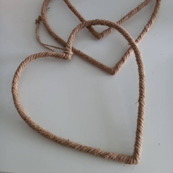 3 Stück Juteherz 28 x 31 x 1cm mit Hängeband Basteln + dekorieren Herzen Jute