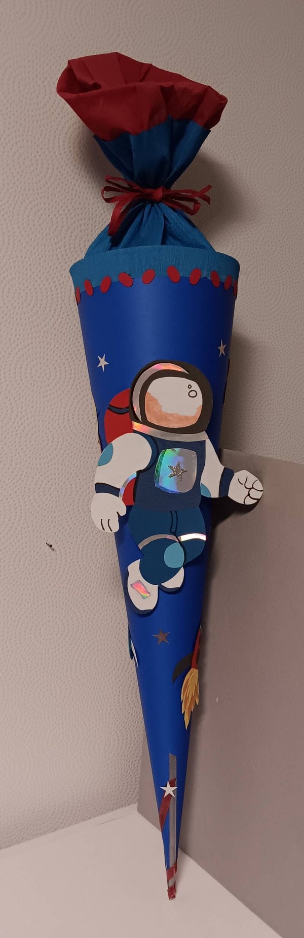 Schultüte Astronaut liebevoll gestaltet 95cm x 18cm