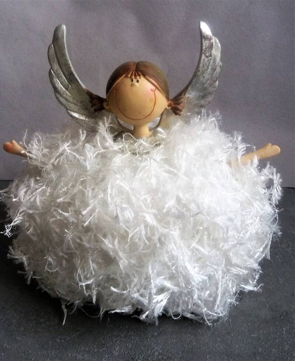 Engel mit Wattekörper in weißem Glitterrock 17cm Schutzengel