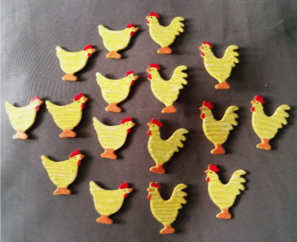 16 tlg. Set Huhn und Hahn aus Holz mit Klebepunkt Basteln + Dekorieren 3,5-4cm