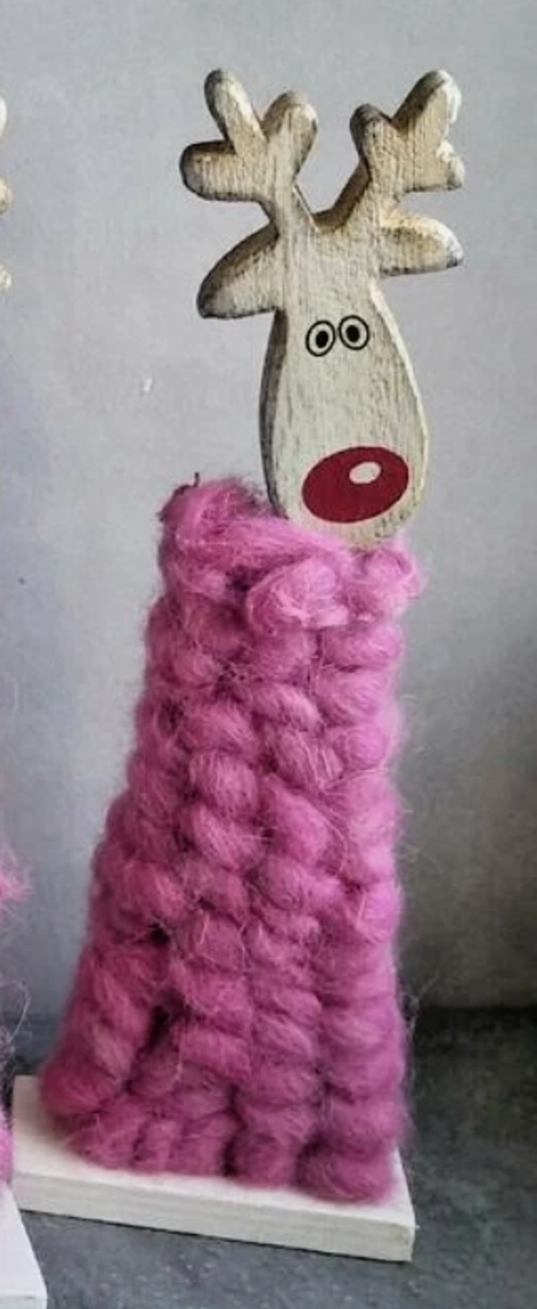 Stand Elch aus Wolle und Holz rosa natur 29cm Elch Rentier Winter Weihnachten