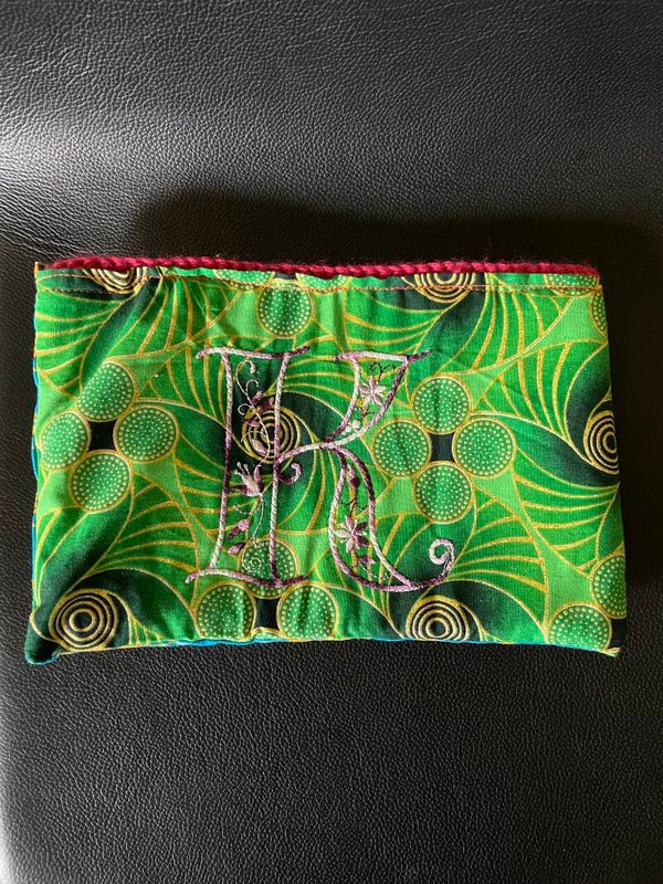Pochettes lettres brodé