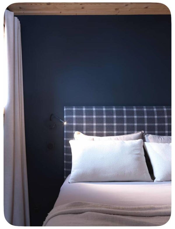 ALTITUDE - 8920 €