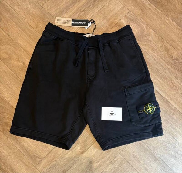 Stone Island Shorts - L