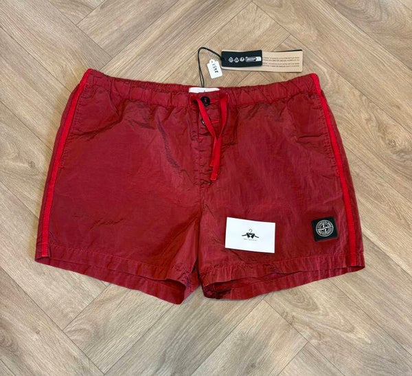 Stone Island Shorts - L