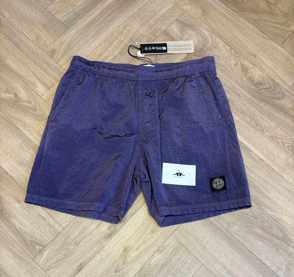 Stone Island Shorts - M