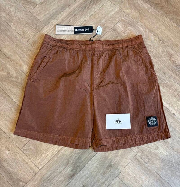 Stone Island Shorts - M