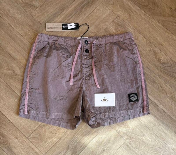 Stone Island Shorts - L