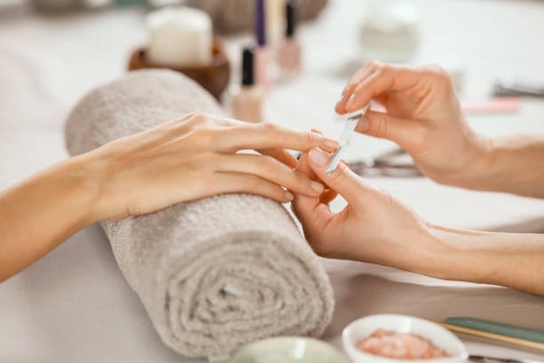 Nageldesign Basis Schulung