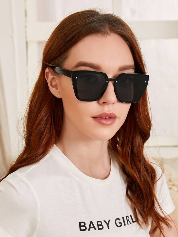 Lunettes de soleil à montures acryliques