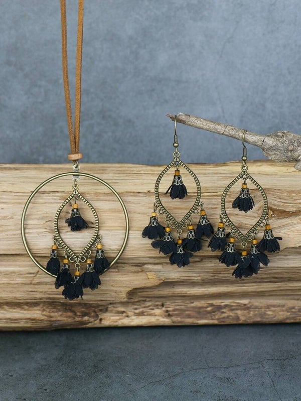 Parure de bijoux avec fleur EMERY ROSE