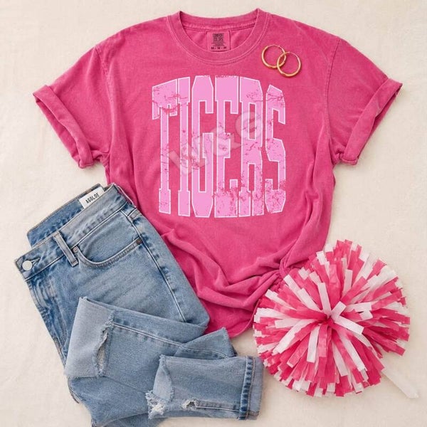 Tigers-Pink Out