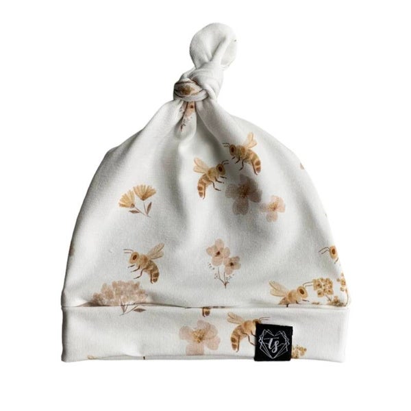 Bijen mutsje