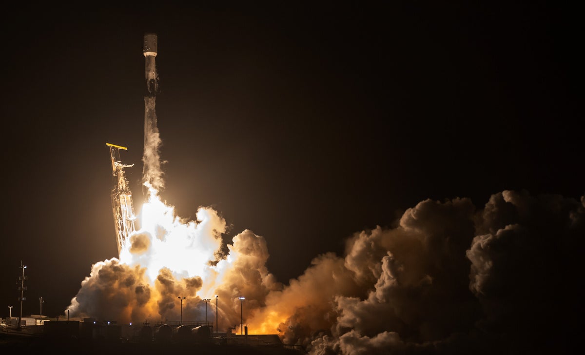 SpaceX Launches NRO Satellites, Sets New Falcon 9 Booster Turnaround ...