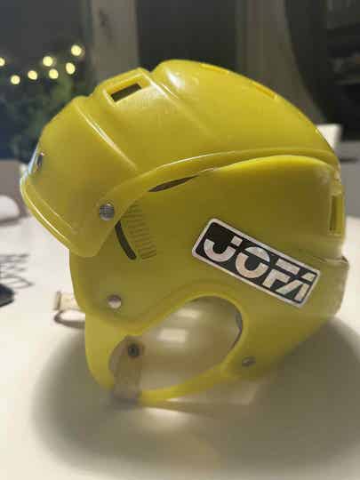 Retro Jofa Hockeyhjälm från 80-talet "Ovanlig Färg"
