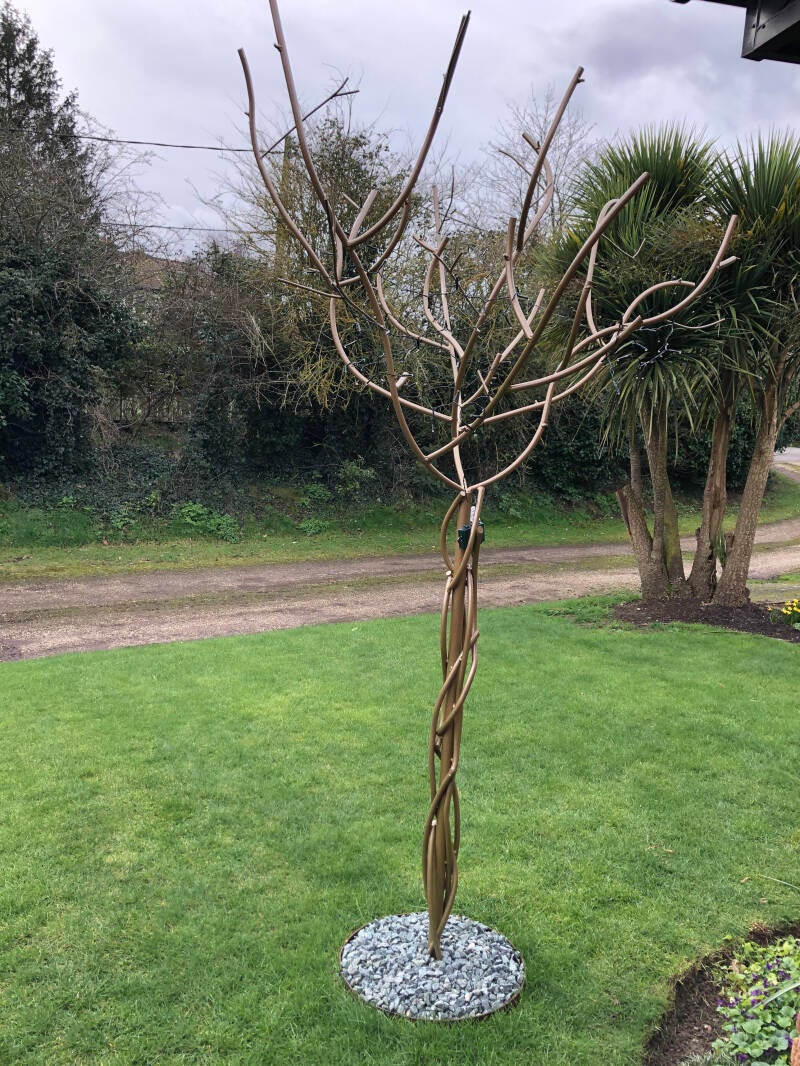 twistytreejpg-standard.jpg